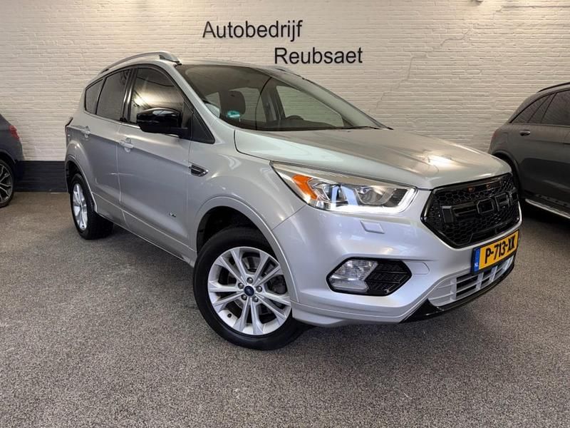 Grijs (metallic) Occasion 2016 Ford Kuga Titanium SUV | € 15.995 (Eerlijke prijs) - Afbeelding 1/4