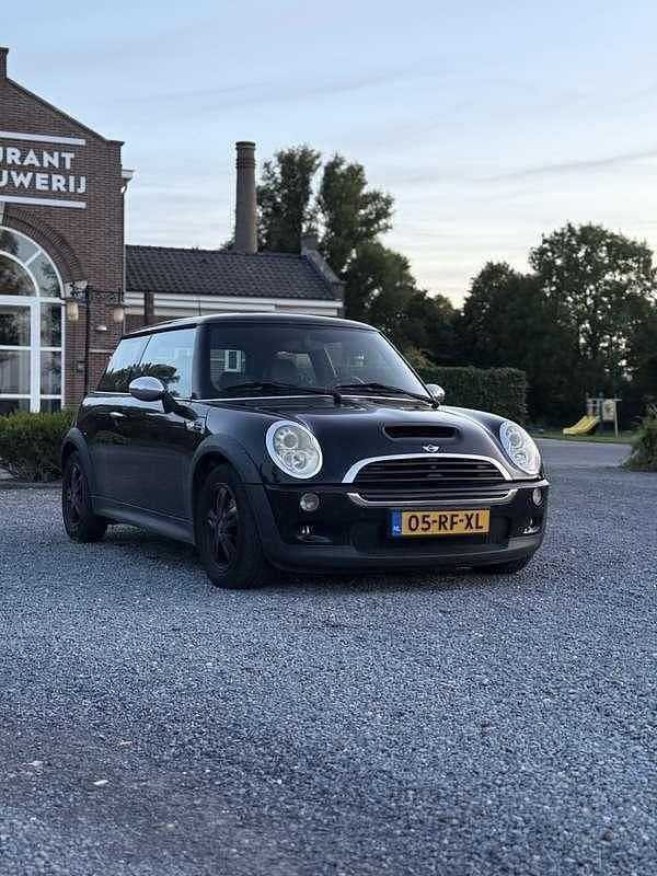 Zwart Gebruikt 2005 Mini Cooper S Chili Hatchback | € 1.300 - Afbeelding 1/4