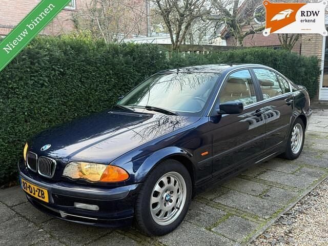 Blauw Gebruikt 1999 BMW 328 Executive Sedan | € 4.995 (Goede deal) - Afbeelding 1/4