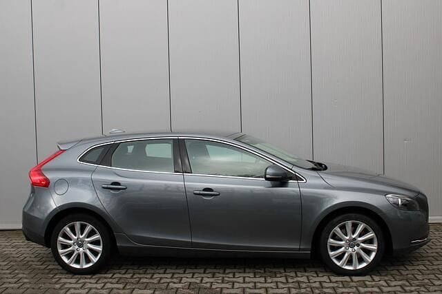 Occasion Volvo V40 Momentum 154 PK (113 kW) 2015 Grijs Stationwagen