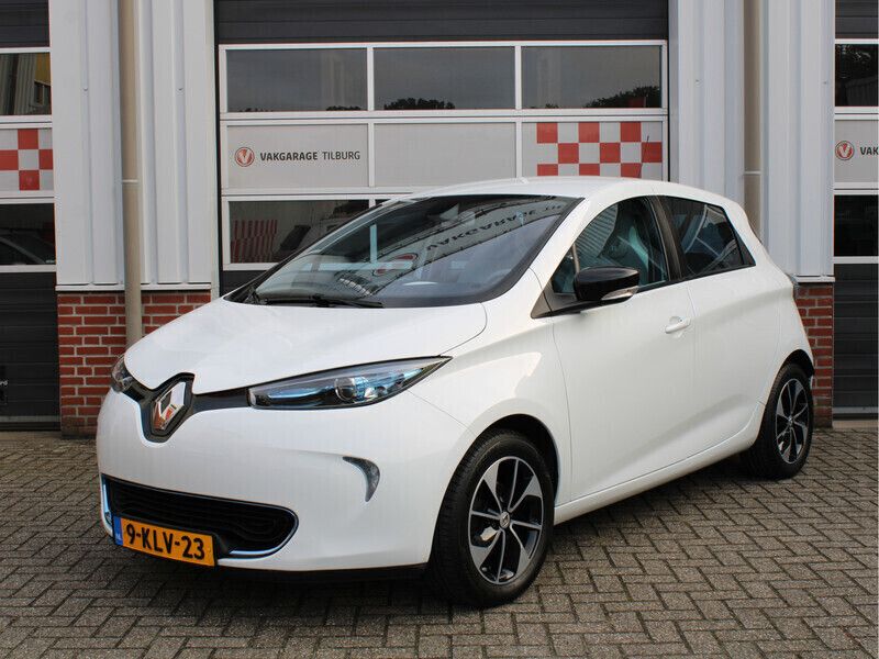 Wit Gebruikt 2013 Renault Zoe Zen Hatchback | € 6.995 (Duur) - Afbeelding 1/4