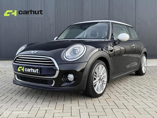 Zwart Gebruikt 2015 Mini Cooper Business Hatchback | € 12.950 (Eerlijke prijs) - Afbeelding 1/4