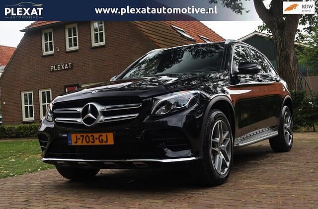 Zwart Gebruikt 2018 Mercedes GLC250 Premium Plus SUV | € 27.945 (Super prijs) - Afbeelding 1/4