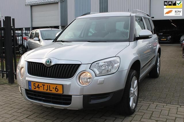 Grijs Gebruikt 2012 Skoda Yeti Elegance SUV | € 8.895 (Eerlijke prijs) - Afbeelding 1/4