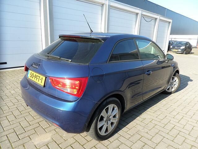 Occasion Audi A1 Attraction 122 PK (89 kW) 2011 Blauw (metallic) Hatchback