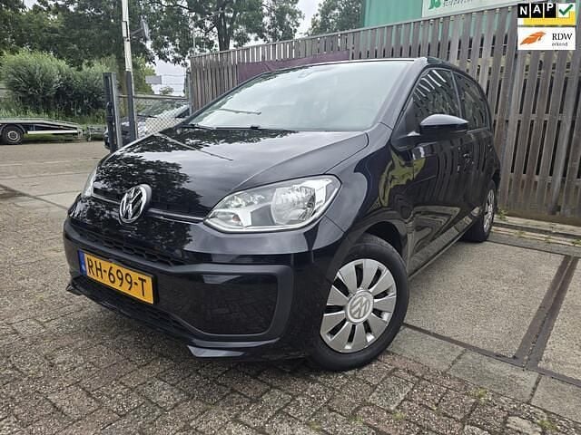 Zwart Gebruikt 2017 VW up! move up! Hatchback | € 3.999 (Goede deal) - Afbeelding 1/4