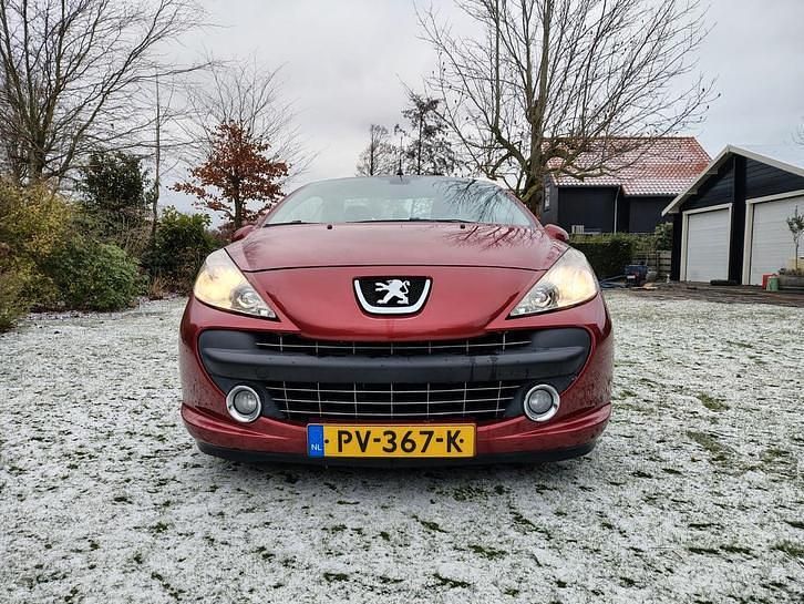 Occasion Peugeot 207 CC 119 PK (87 kW) 2007 Rood (metallic) Cabriolet