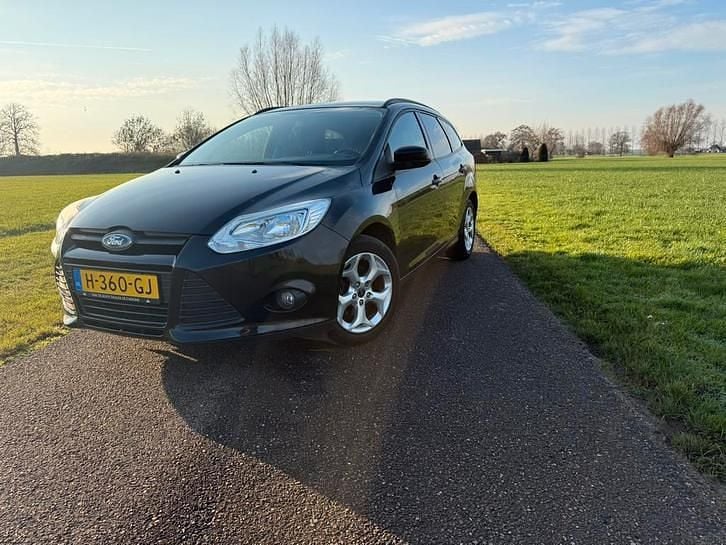 Gebruikt 2013 Ford Focus Stationwagen | € 3.649 (Super prijs) - Afbeelding 1/4
