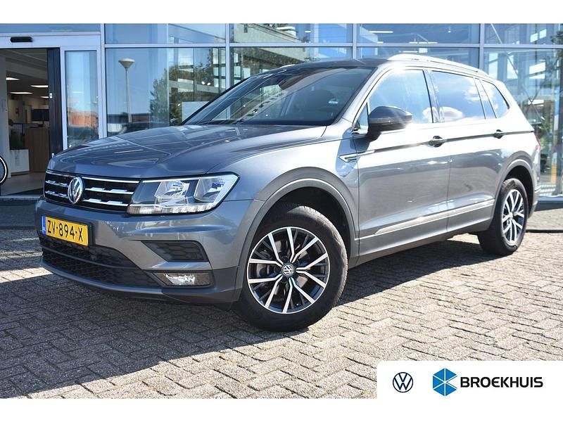 Grijs Occasion 2019 VW Tiguan Allspace Comfortline SUV | € 23.700 (Goede deal) - Afbeelding 1/4