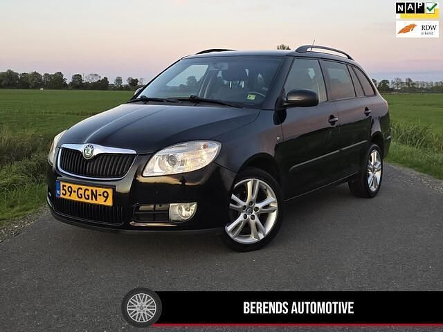 Zwart Gebruikt 2008 Skoda Fabia Sport Hatchback | € 3.250 (Eerlijke prijs) - Afbeelding 1/4