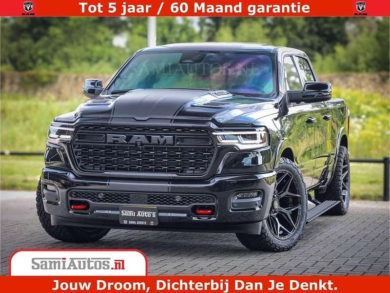 Zwart Nieuw 2024 Dodge Ram Limited Pickup | € 93.950 (Eerlijke prijs) - Afbeelding 1/3