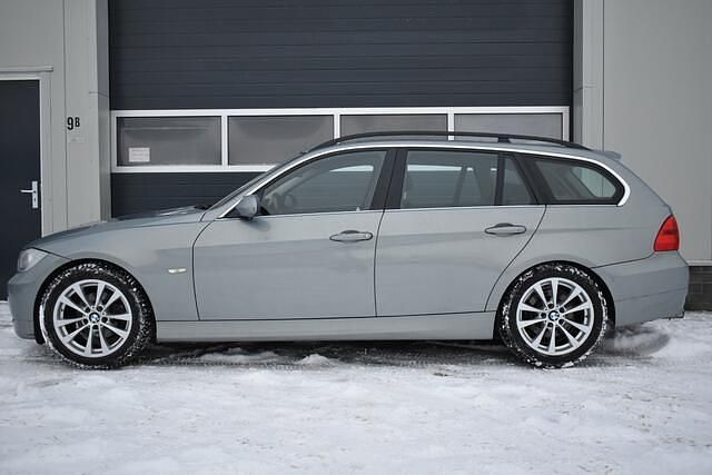 Occasion BMW 325 Executive 218 PK (160 kW) 2006 Grijs Stationwagen