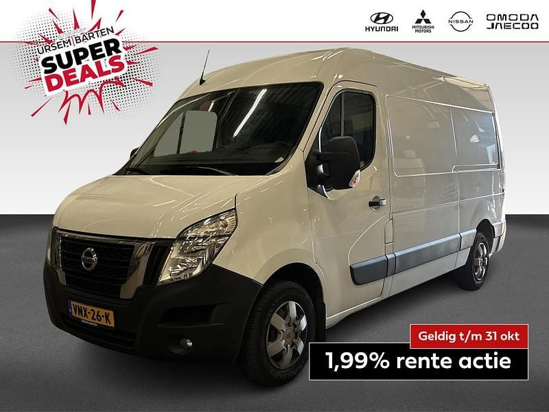 Wit Gebruikt 2022 Nissan Interstar N-Connecta Van | € 16.930 - Afbeelding 1/4