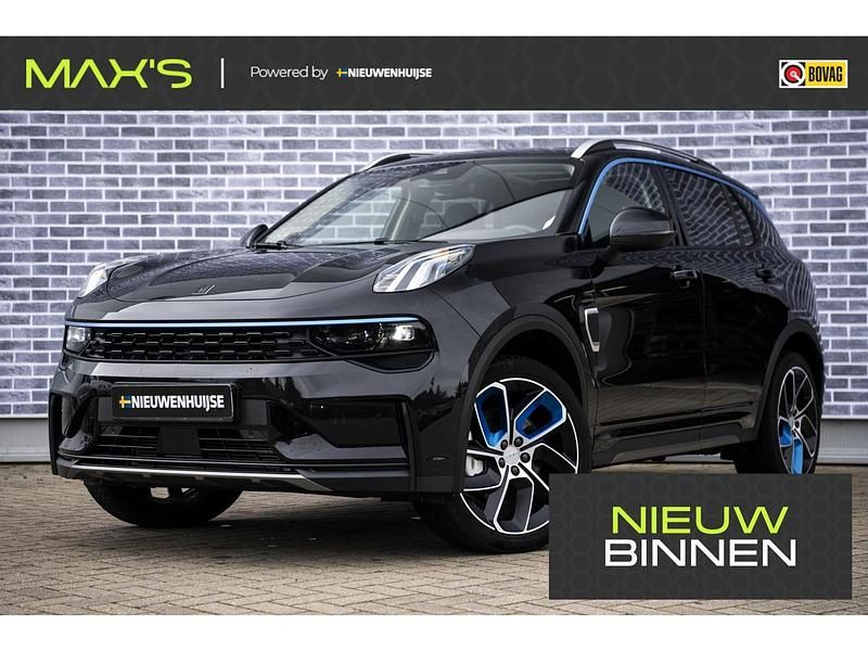 Zwart Gebruikt 2022 Lynk & Co 01 SUV | € 25.899 (Eerlijke prijs) - Afbeelding 1/3