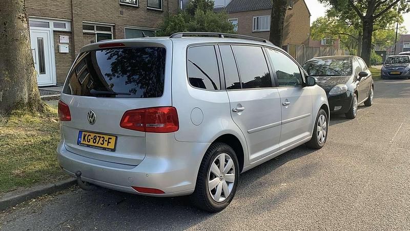 Occasion VW Touran Comfortline 140 PK (102 kW) 2012 Grijs MPV