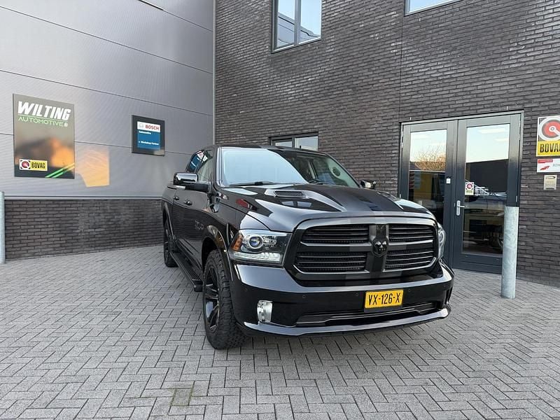Zwart Gebruikt 2016 Dodge Ram Pickup | € 30.285 - Afbeelding 1/4