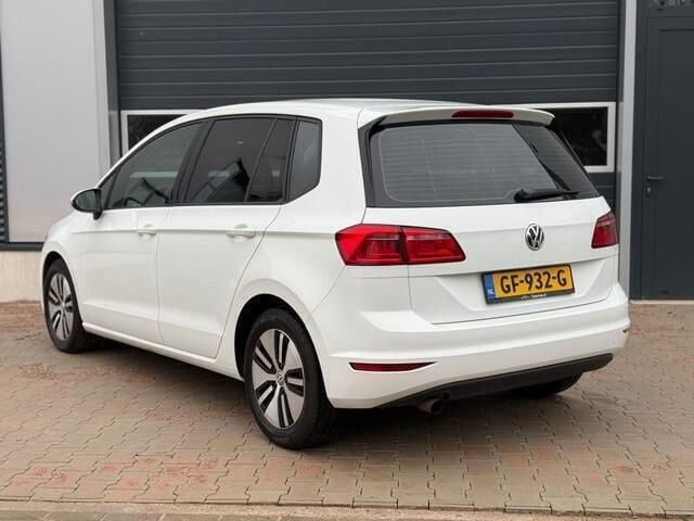 Occasion VW Golf Sportsvan Trendline 110 PK (80 kW) 2015 Wit MPV