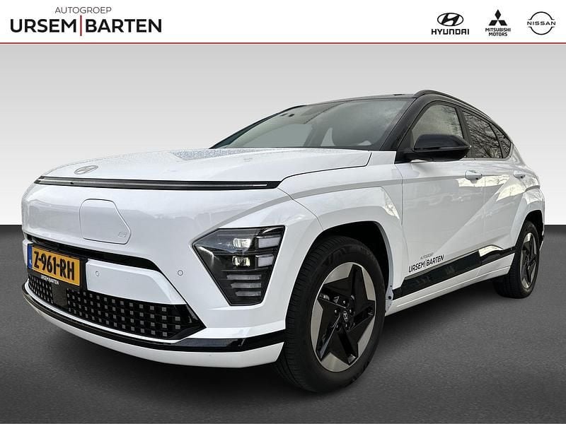 Wit Gebruikt 2024 Hyundai Kona Comfort SUV | € 35.725 (Super prijs) - Afbeelding 1/4