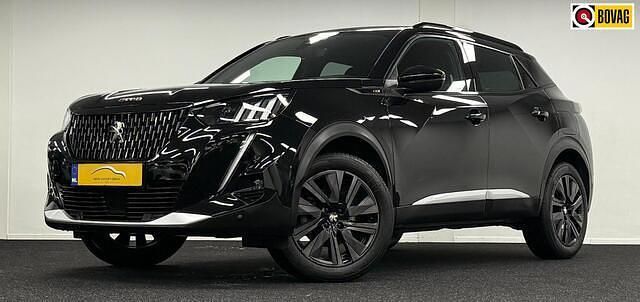 Zwart (metallic) Occasion 2020 Peugeot 2008 GT-line SUV | € 19.995 (Iets duurder) - Afbeelding 1/3