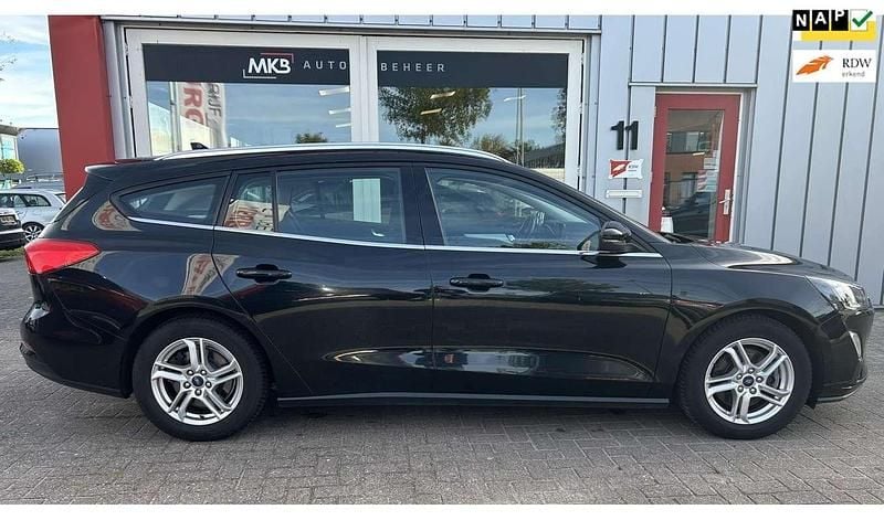 Zwart Gebruikt 2020 Ford Puma Gen-E Business Edition Stationwagen | € 10.950 (Super prijs) - Afbeelding 1/4