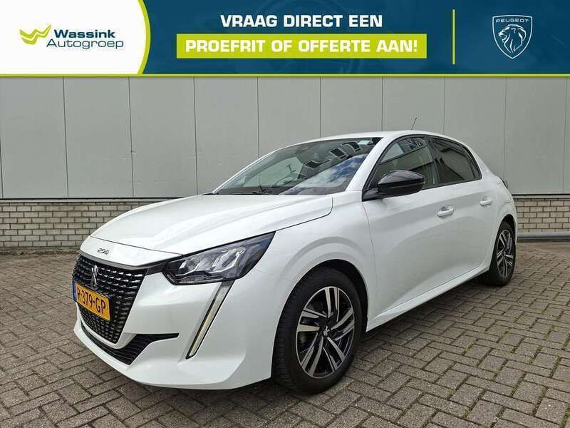 Wit Gebruikt 2022 Peugeot 208 Allure Hatchback | € 16.590 (Eerlijke prijs) - Afbeelding 1/4