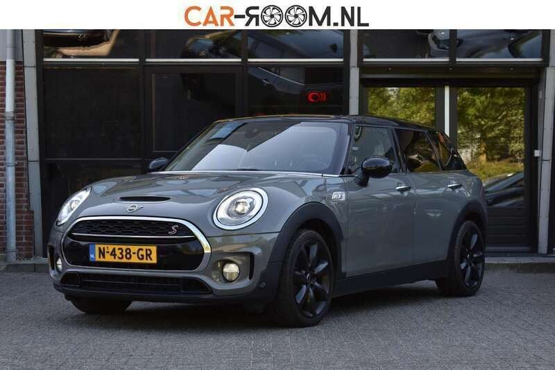 Grijs Gebruikt 2019 Mini Cooper S Clubman Business Stationwagen | € 21.950 (Goede deal) - Afbeelding 1/4