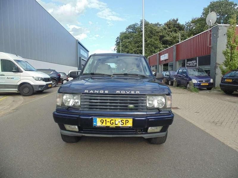 Blauw, metallic lak Gebruikt 2001 Land Rover Range Rover HSE SUV | € 4.750 - Afbeelding 1/4