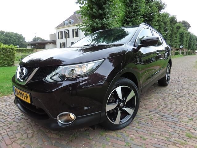 Paars Gebruikt 2016 Nissan Qashqai 360º SUV | € 14.950 (Eerlijke prijs) - Afbeelding 1/4