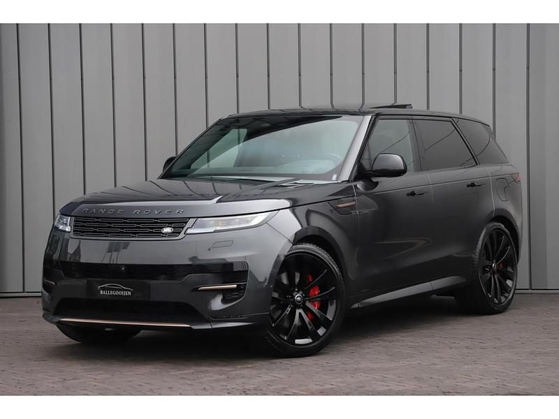 Grijs (metallic) Occasion 2024 Land Rover Range Rover Sport Autobiography SUV | € 127.500 (Eerlijke prijs) - Afbeelding 1/4