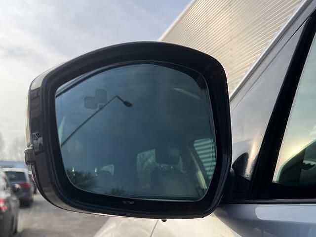 Occasion Land Rover Discovery Sport SE Dynamic 200 PK (147 kW) 2022 Zilver (metallic) SUV