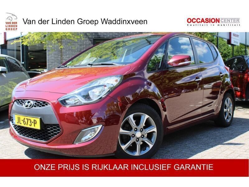 Rood Gebruikt 2016 Hyundai ix20 GO! MPV | € 11.950 (Iets duurder) - Afbeelding 1/4