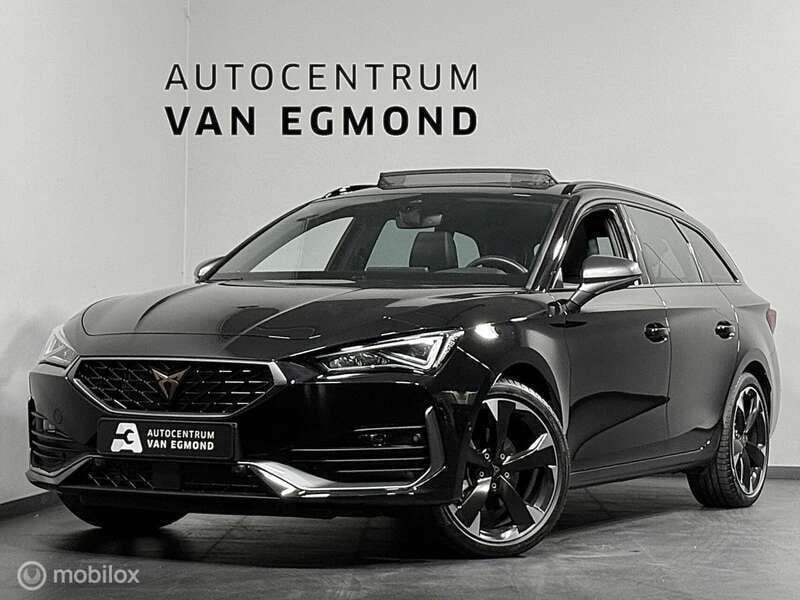 Zwart Gebruikt 2024 Cupra Leon Stationwagen | € 32.999 (Iets duurder) - Afbeelding 1/4