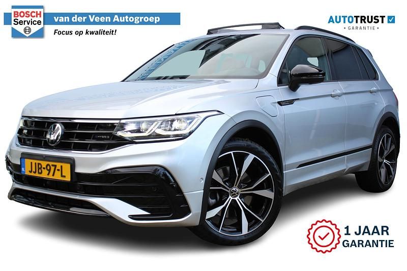 Grijs Occasion 2023 VW Tiguan Business SUV | € 36.250 (Iets duurder) - Afbeelding 1/4