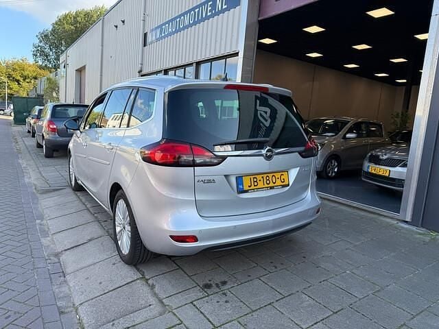 Grijs Gebruikt 2016 Opel Zafira Tourer Edition MPV | € 10.450 (Eerlijke prijs) - Afbeelding 1/3