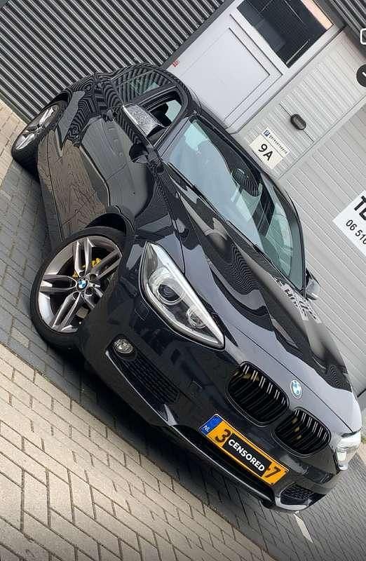 Zwart Gebruikt 2012 BMW 116 Hatchback | € 7.000 (Eerlijke prijs) - Afbeelding 1/4