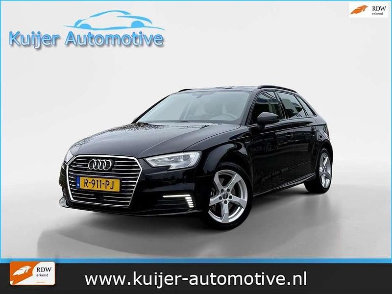 Occasion Audi A3 Sportback e-tron Sport 150 PK (110 kW) 2017 Zwart (metallic) Hatchback