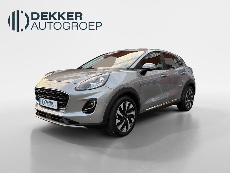 Grijs Gebruikt 2023 Ford Puma Titanium SUV | € 23.945 (Iets duurder) - Afbeelding 1/4