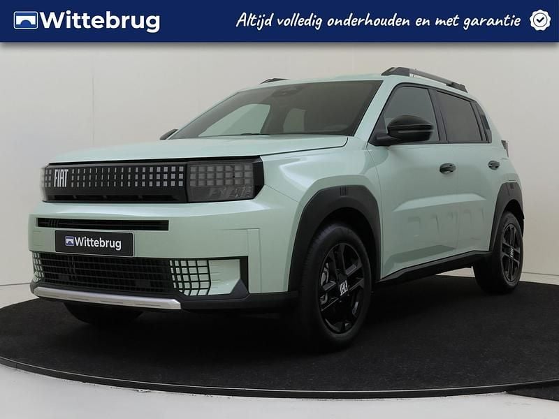 Groen Nieuw 2025 Fiat Panda Icon Hatchback | € 26.725 (Goede deal) - Afbeelding 1/3