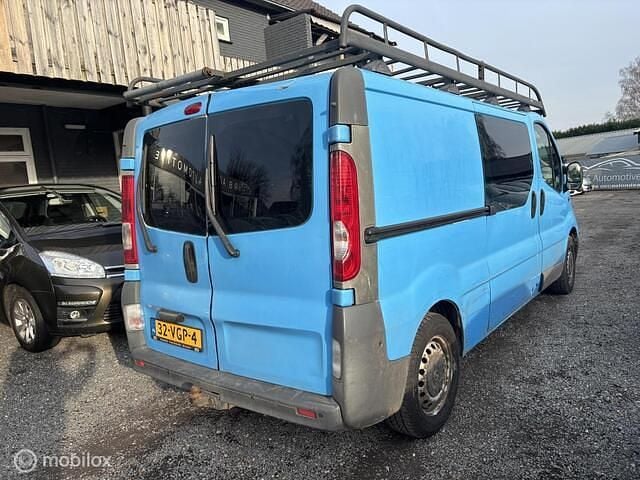 Occasion Opel Vivaro 90 PK (66 kW) 2007 Blauw MPV