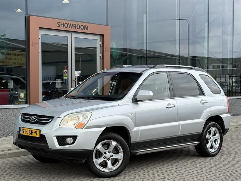 Grijs Gebruikt 2009 Kia Sportage SUV | € 6.045 (Eerlijke prijs) - Afbeelding 1/4