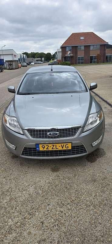 Gebruikt 2008 Ford Mondeo Titanium Sedan | € 5.000 (Duur) - Afbeelding 1/4