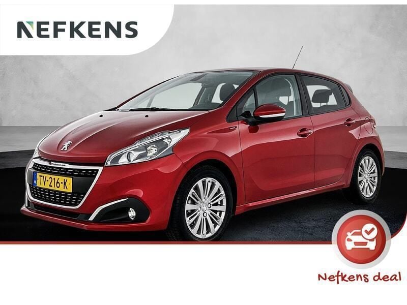 Rood Gebruikt 2018 Peugeot 208 Signature Sky Hatchback | € 10.925 (Eerlijke prijs) - Afbeelding 1/3