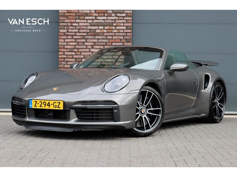 Grijs Gebruikt 2023 Porsche 911 Turbo S Cabriolet Sport Cabriolet | € 269.500 - Afbeelding 1/4