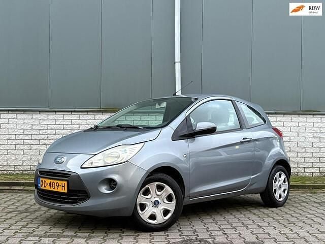 Grijs Gebruikt 2009 Ford Ka Trend Hatchback | € 1.950 (Goede deal) - Afbeelding 1/4