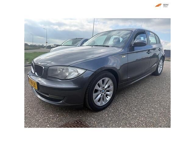 Grijs Gebruikt 2008 BMW 118 M Sport Hatchback | € 3.799 (Goede deal) - Afbeelding 1/4