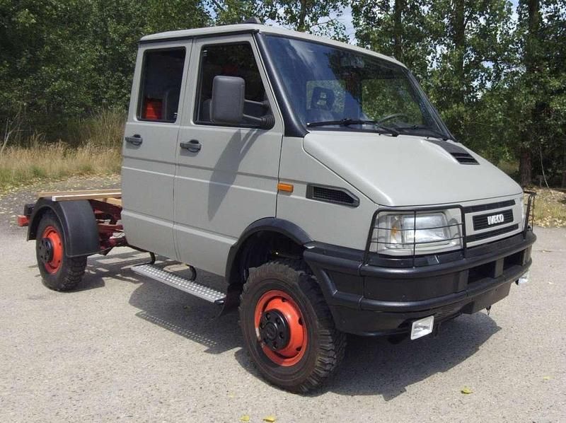 Grijs Gebruikt 1997 Iveco Daily Van | € 35.000 - Afbeelding 1/4