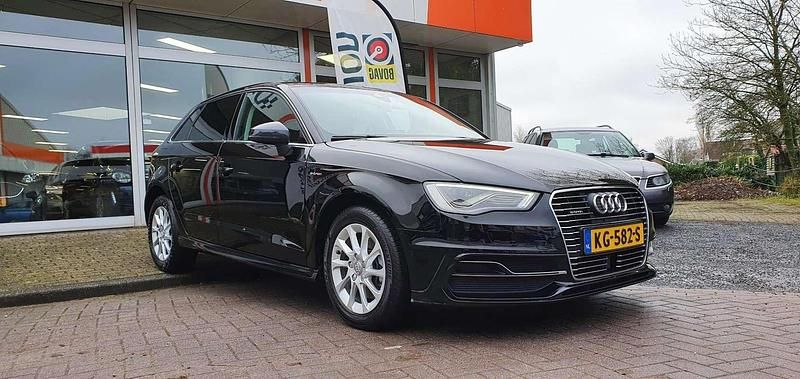 Occasion Audi A3 Sportback e-tron Proline 150 PK (110 kW) 2016 Zwart Hatchback