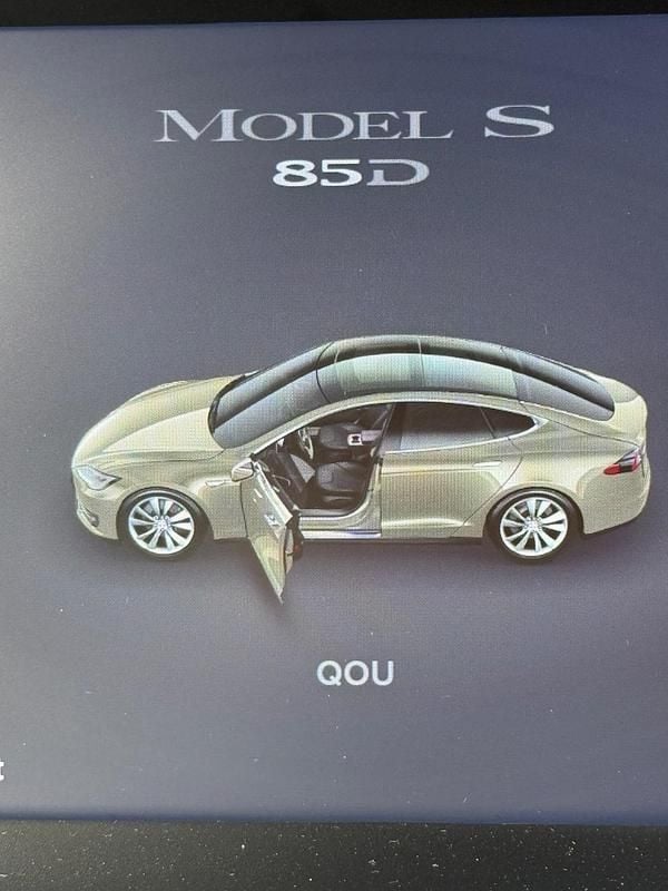 Grijs (metallic) Gebruikt 2016 Tesla Model S Performance Hatchback | € 21.500 (Iets duurder) - Afbeelding 1/4