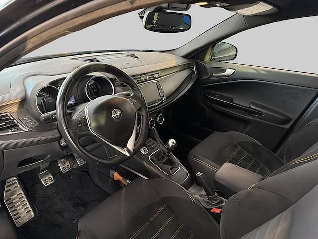 Occasion Alfa Romeo Giulietta 120 PK (88 kW) 2020 Zwart Hatchback