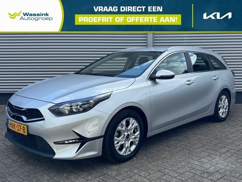 Grijs Gebruikt 2023 Kia Ceed Sportswagon Start Stationwagen | € 22.185 (Eerlijke prijs) - Afbeelding 1/4